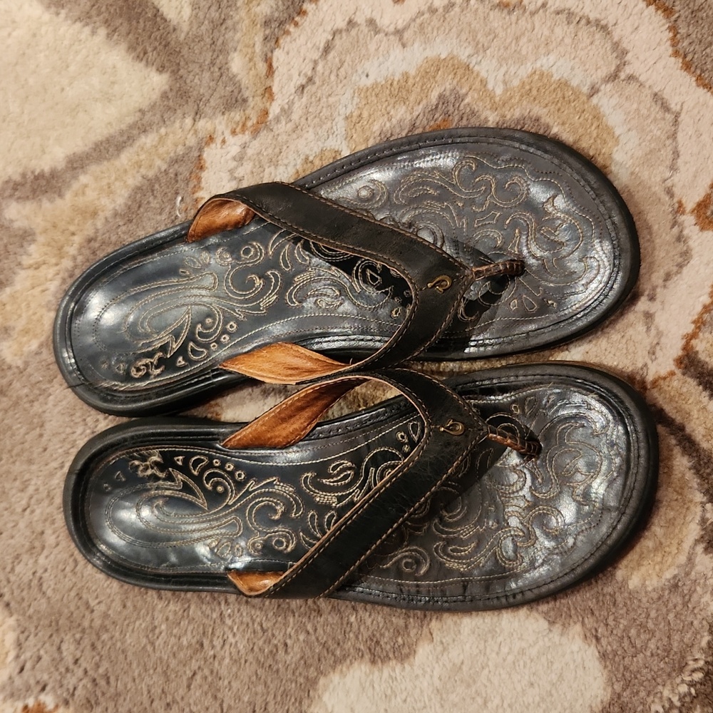 Olukai Paniolo flipflops
